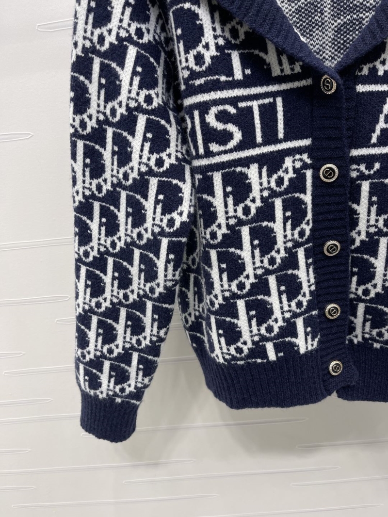 chr1st1an D10r sweaters